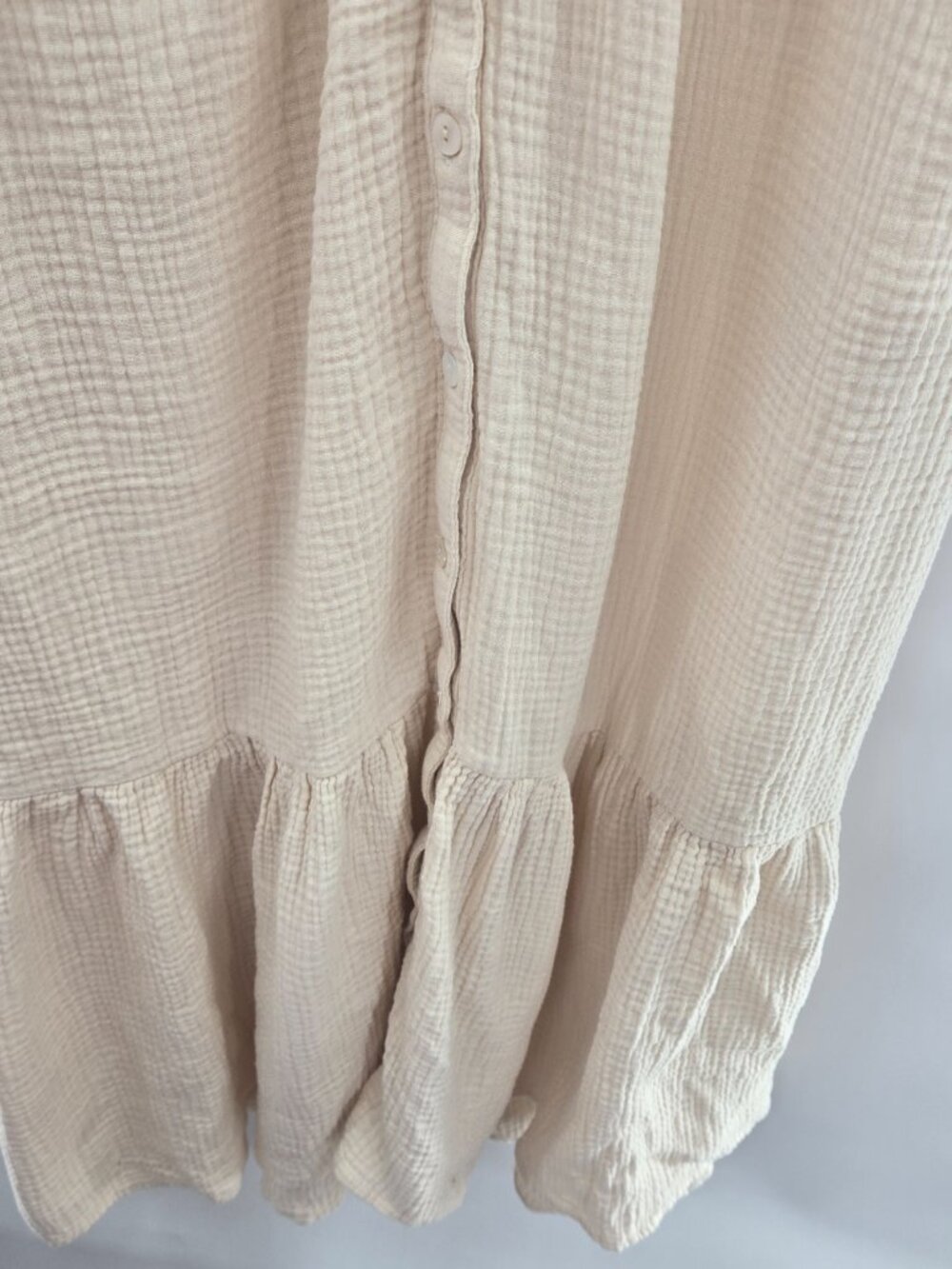 Chelsea & Theodore Cream 100% Cotton Gauze Button Down Midi Dress Size Large - Picture 9 of 14